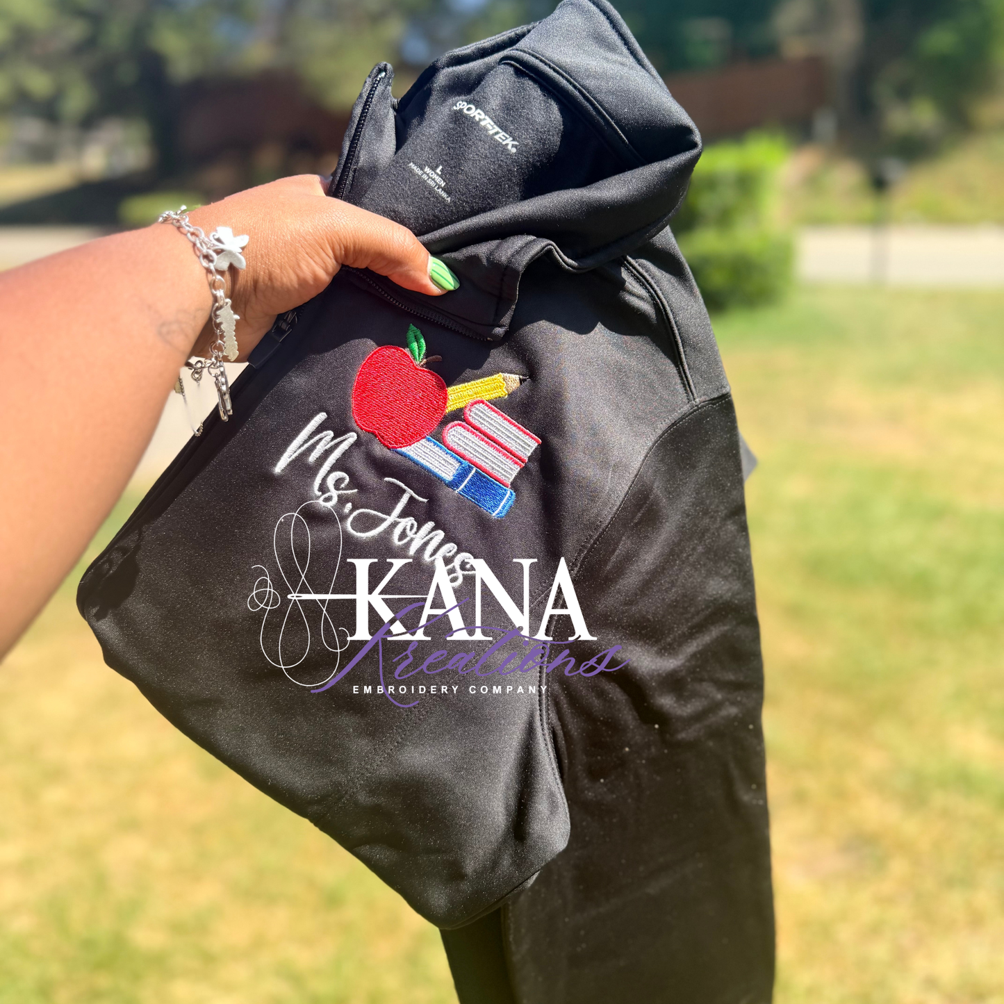 Teacher Apple and Books | Quarter Zip