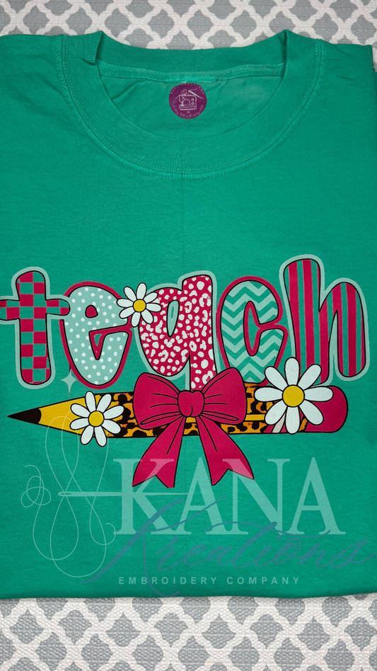 Daisy Bow Teach - T-shirt