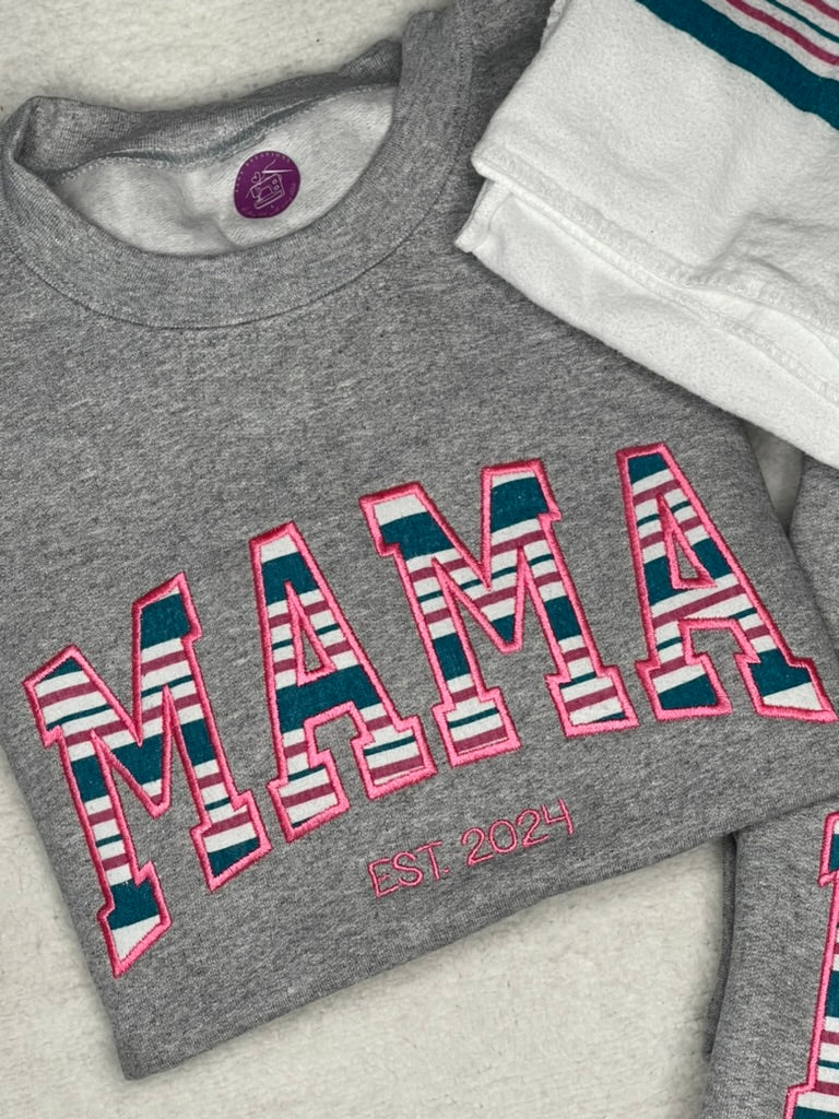 Keepsake – Embroidered Sweatshirt