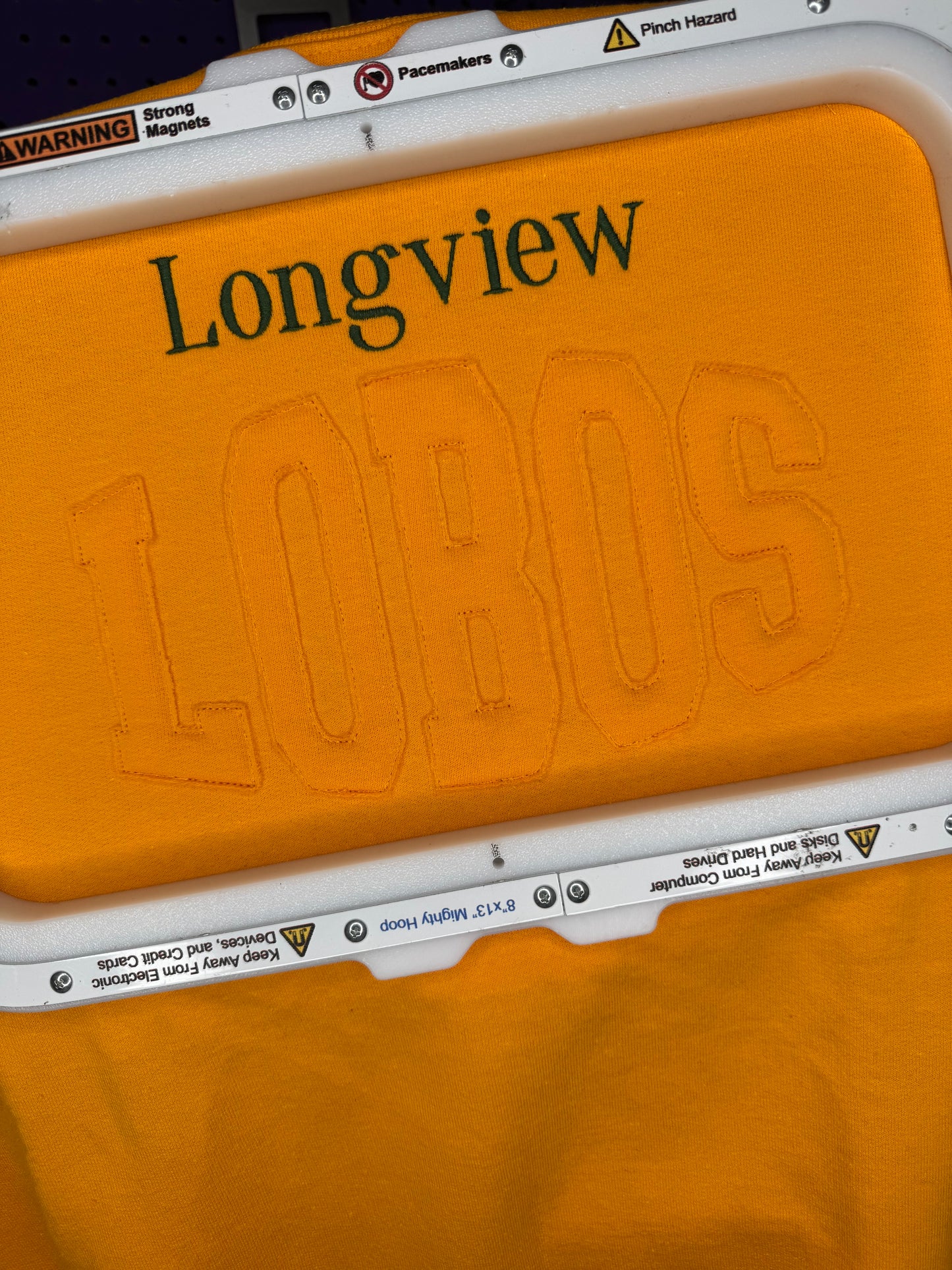 One-Tone School Spirit – Sweatshirt