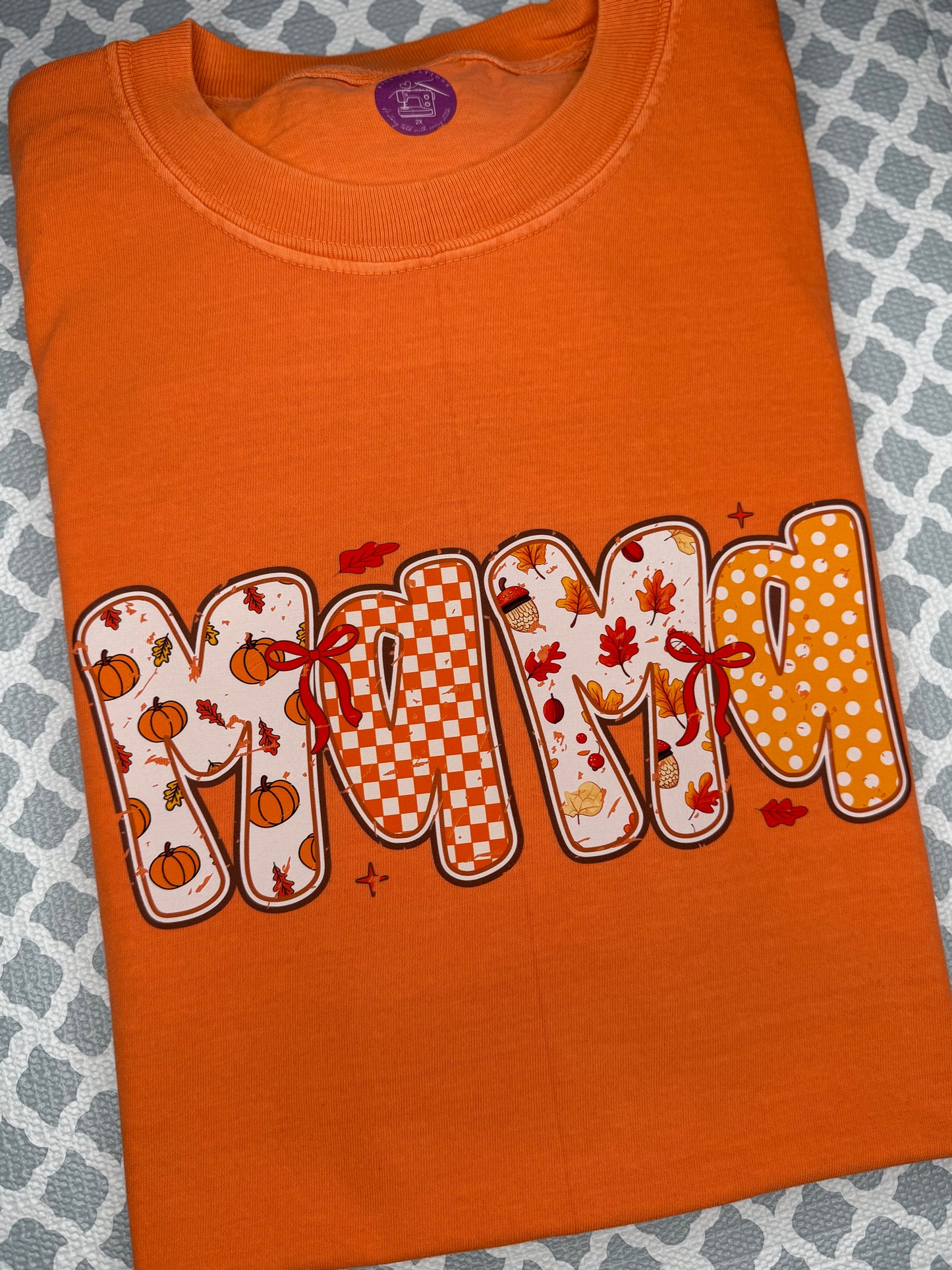 Mama Fall Junk - T-shirt