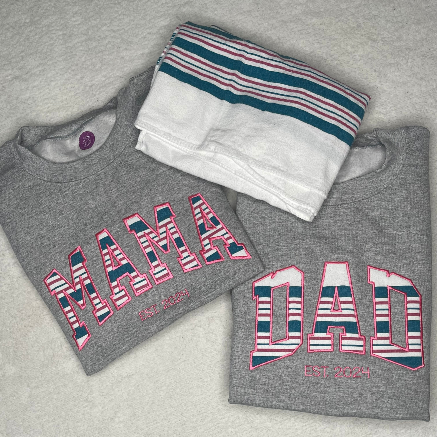 Keepsake – Embroidered Sweatshirt